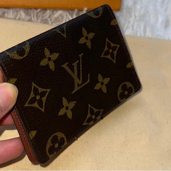 HP Authentic EUC Louis Vuitton Card Holder with COA - Host Pick - Picture 1 of 16